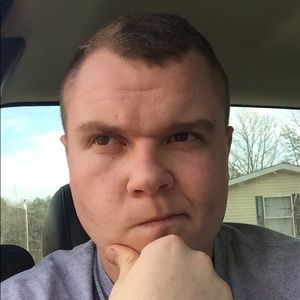 Meet your Posher, Aaron